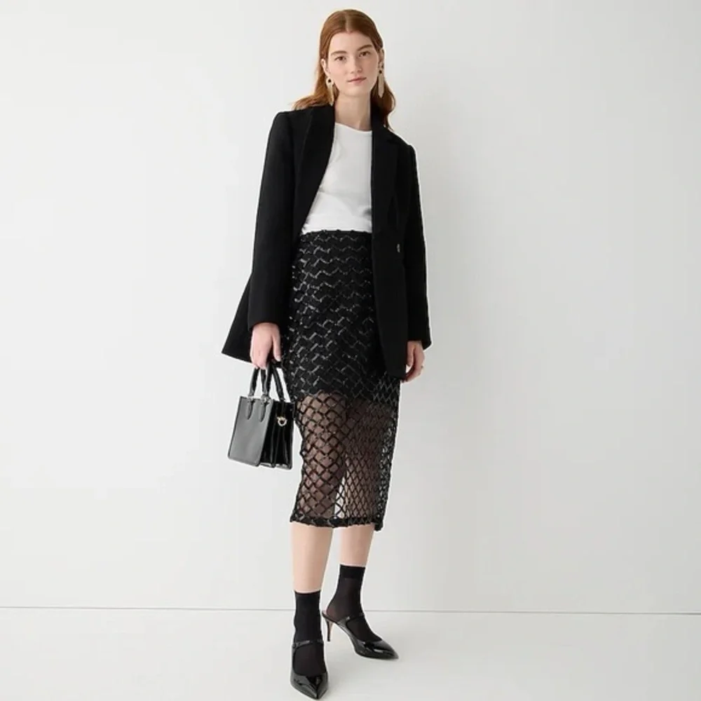 ▪️J Crew Lattice Sequin Pencil Skirt in Black, 12 NWT✨
